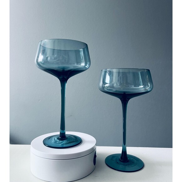 Curated Mid-Century Glassware | Coupe Cocktail Glasses w/ Vintage Asteroid Bowls - Picture 10 of 11